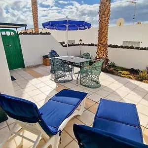 Two-bedroom With Two Large Terraces , Puerto del Carmen (Lanzarote) Espagne