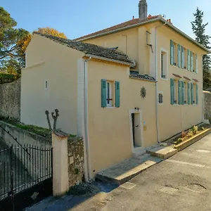 Aux Oiseaux De Provence - Locations De à Centre , Lambesc France